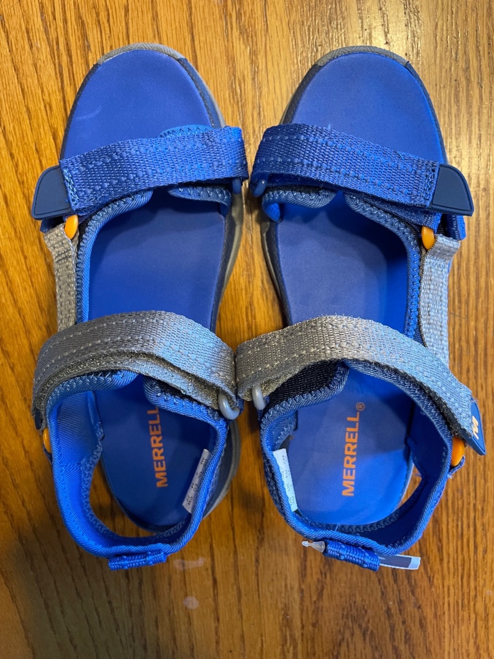 NWT Merrell Sandals Size 3